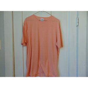 Womens's Zara Peach Pullover top Size Xl round neck, short sleeves Soft & comfy